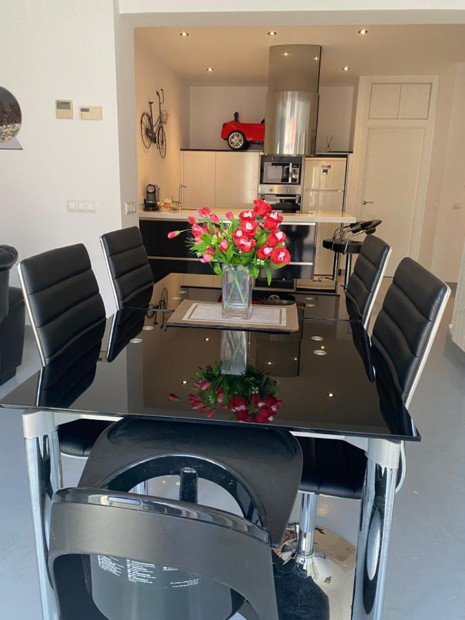 Apartamento En Madrid Rio Con Parking Gratuito Zewnętrze zdjęcie
