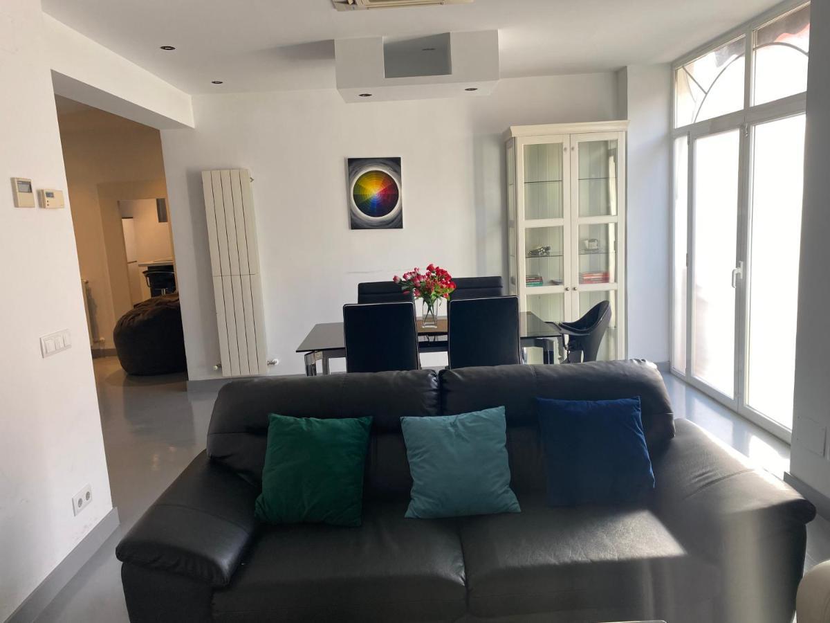 Apartamento En Madrid Rio Con Parking Gratuito Zewnętrze zdjęcie