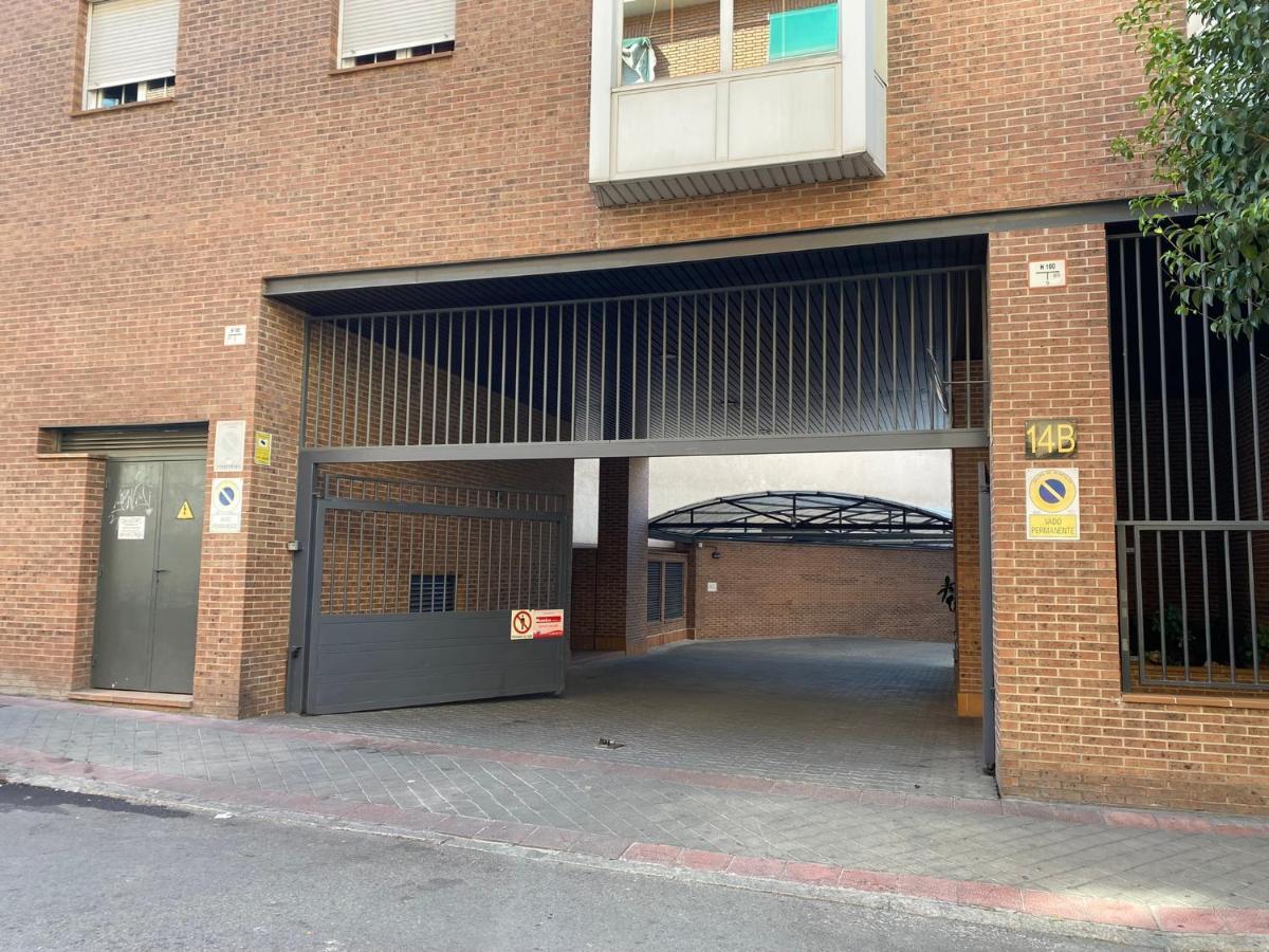 Apartamento En Madrid Rio Con Parking Gratuito Zewnętrze zdjęcie