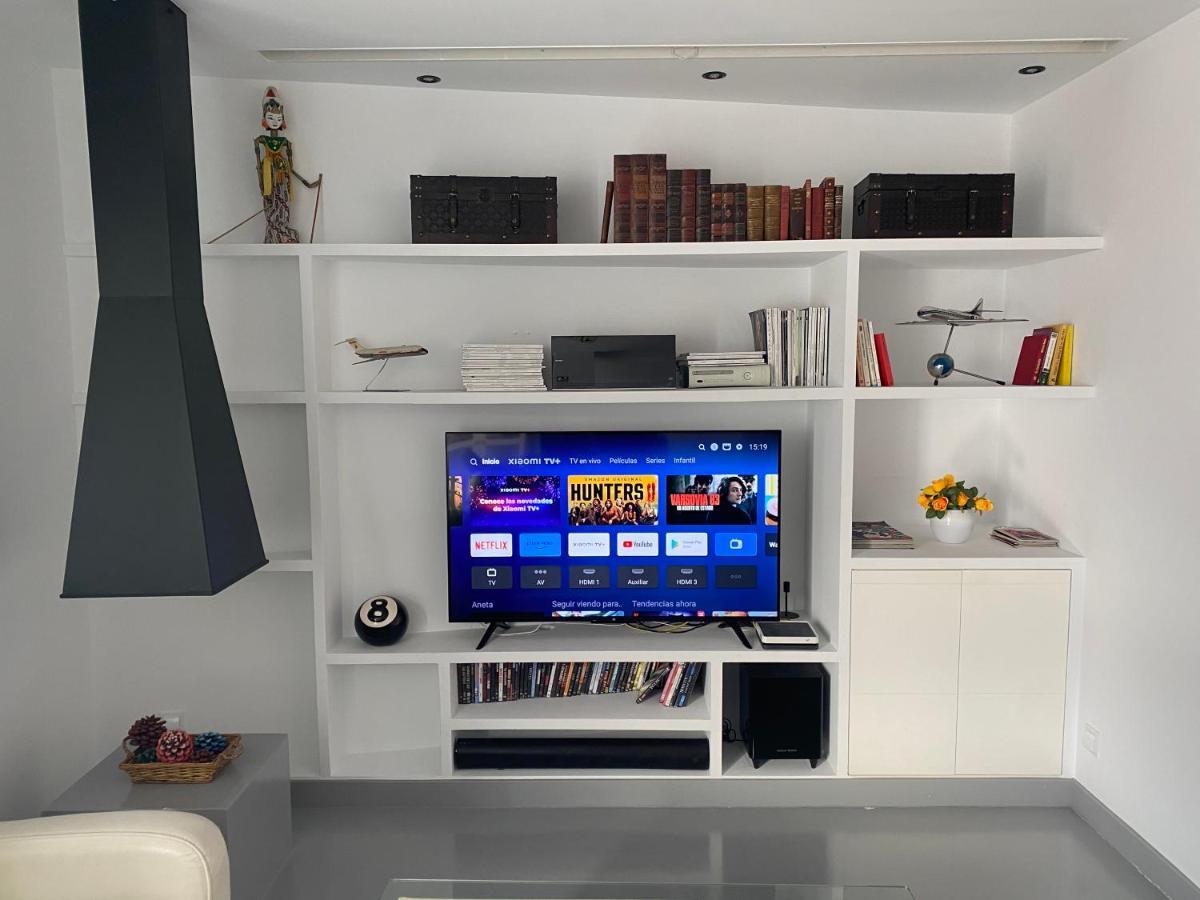 Apartamento En Madrid Rio Con Parking Gratuito Zewnętrze zdjęcie