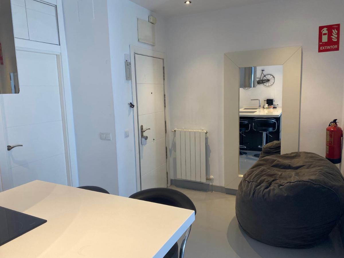 Apartamento En Madrid Rio Con Parking Gratuito Zewnętrze zdjęcie